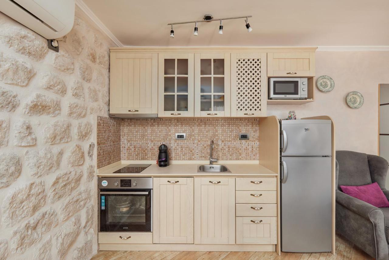 Konoba 224 Apartments Kotor Exterior photo
